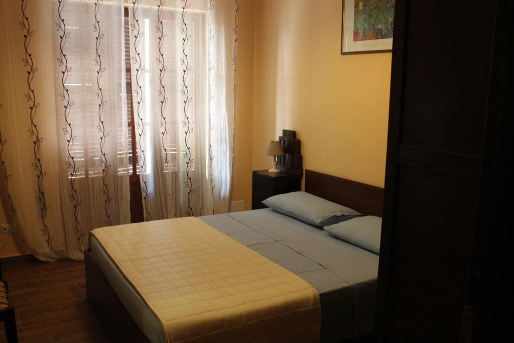 Relais La Mimosa Hotel Pontinia Ruang foto