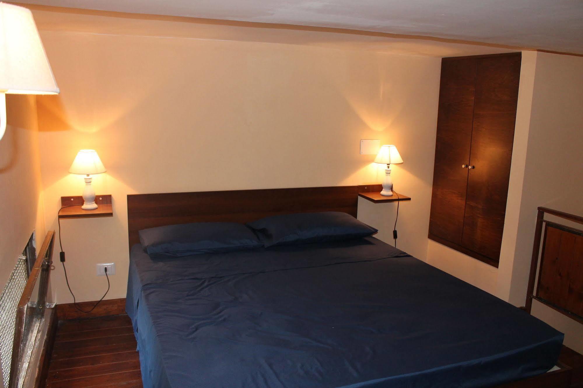 Relais La Mimosa Hotel Pontinia Bagian luar foto